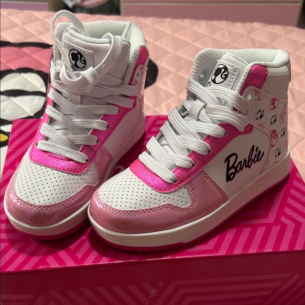 Barbie High-Top Sneakers - Pink and White